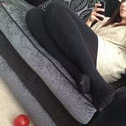 hoselfie:  ♥ we love selfies in hose ♥ 