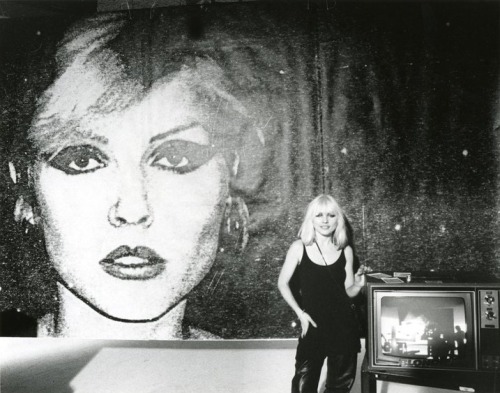 blondie-poedie:    Debbie Harry porn pictures