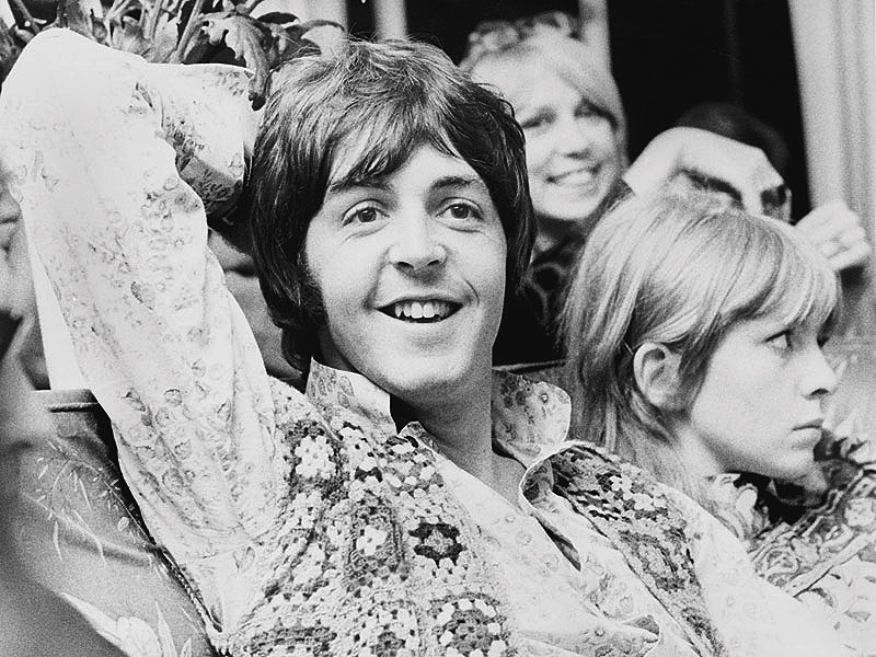 maccasmccartney:  Paul McCartney and Jane Asher. 