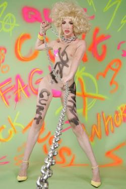 dragracemaniac:  Detox Icunt by Kristofer Reynolds