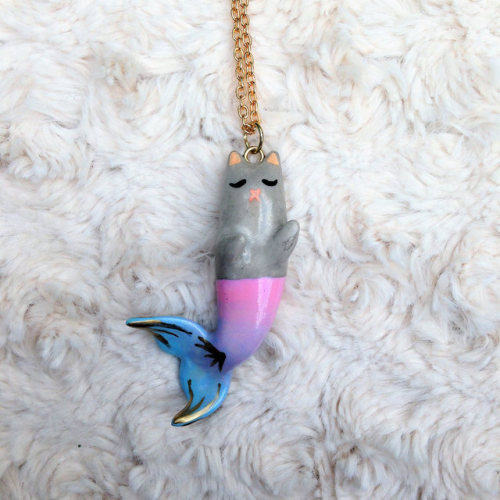 sosuperawesome:Purmaid Necklaces by Girl And Her Cat on EtsyMore JewelryFollow So Super Awesome: Fac