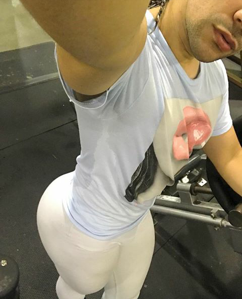 que-culo-miguel:  Thick Cuban Dude from Miami…….