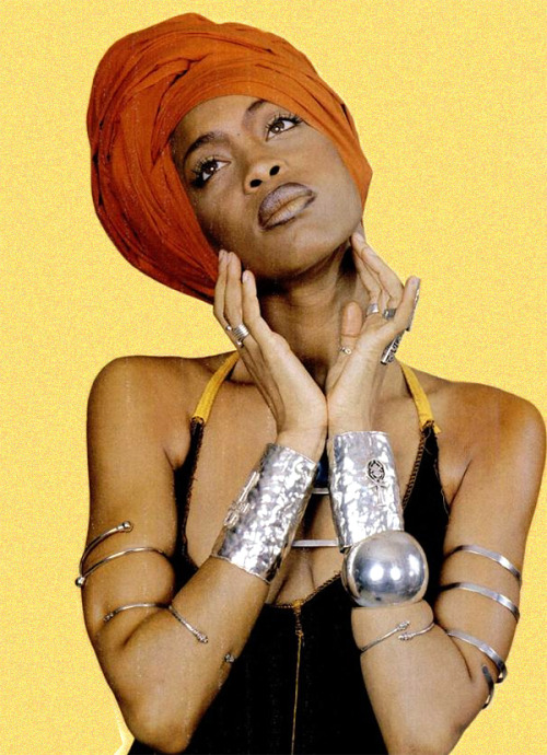 misterand:  Erykah Badu