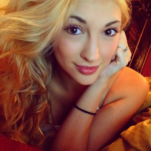 christjhonb: Anna Faith pt. 1