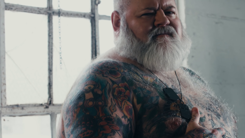 chublover3210: sexy daddy tattoed chub