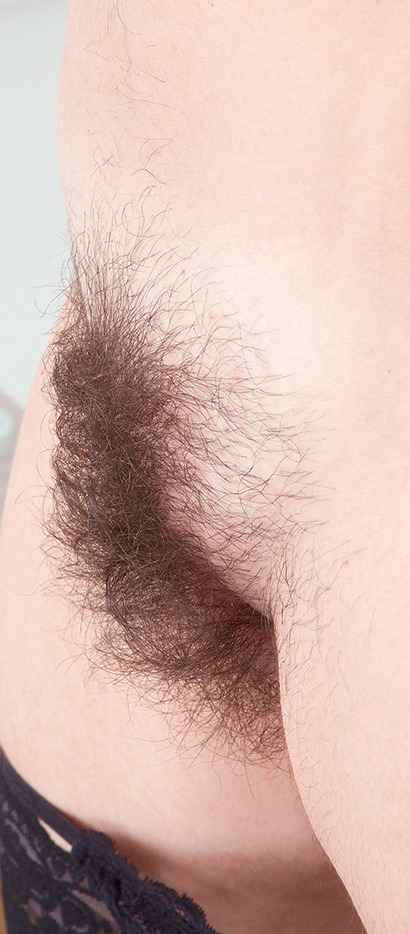 parpa2-1: lovemywomenhairy:  I can’t begin to tell you how utterly refreshing it