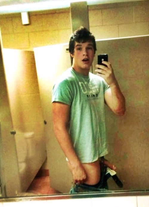 nakedpublicfun:  Would you be surprised if you saw this?