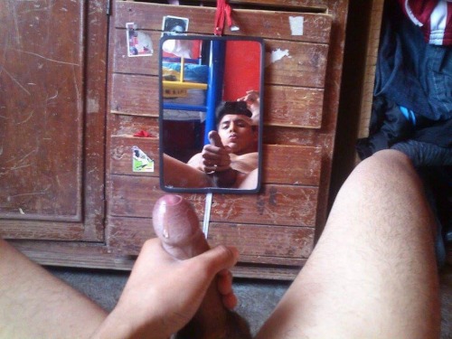 1000chicosreales:  Http://1000chicosreales.tumblr.com