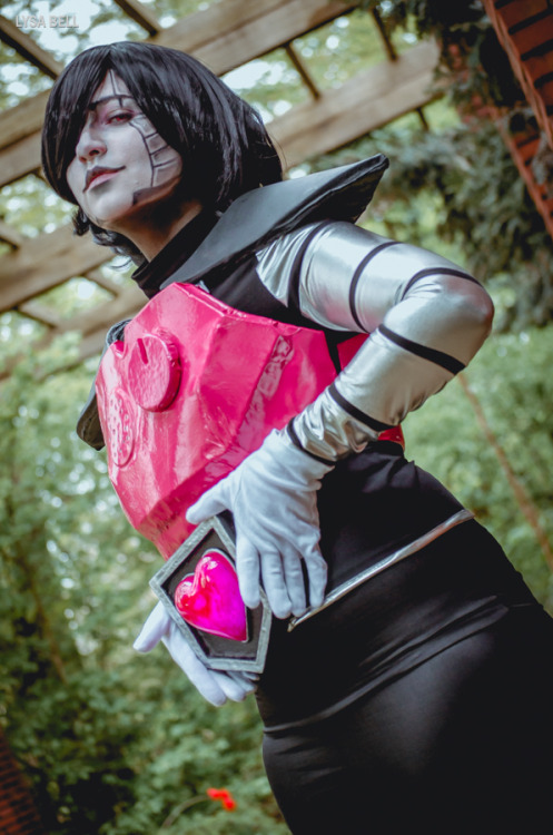 ozymandira:Oh, yeah~I had such a great time as Mettaton *A* Thank you so much for these amazing 