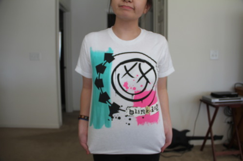 wentzd4y:  my fave blink shirt