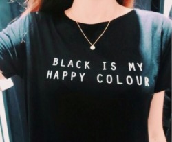 okwowcool:  black is my happy color