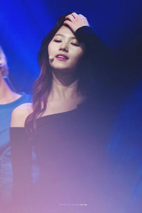 dailysana:  170122 Twice Super Event♡ 사나의 여름‏ | do not edit.