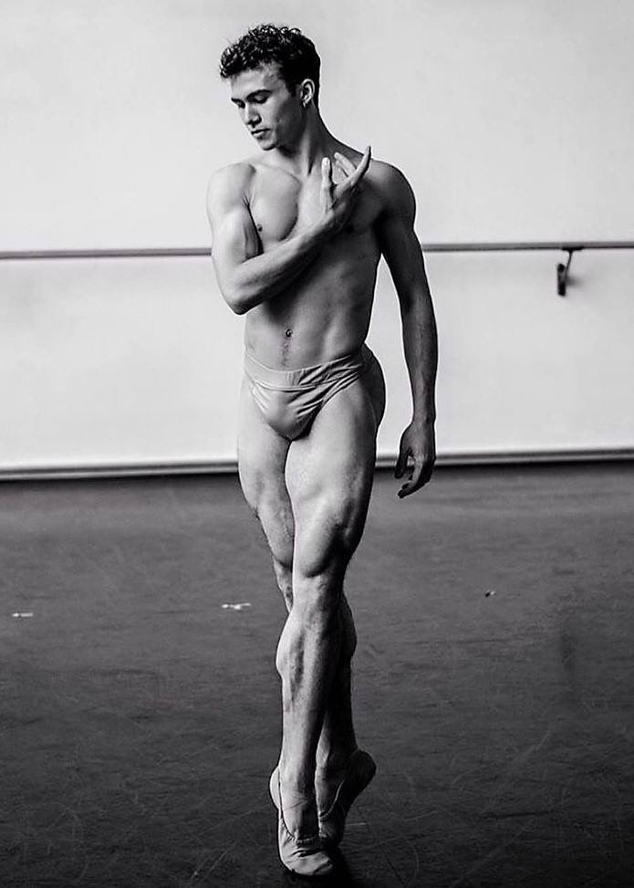 ballerinoxxx:  