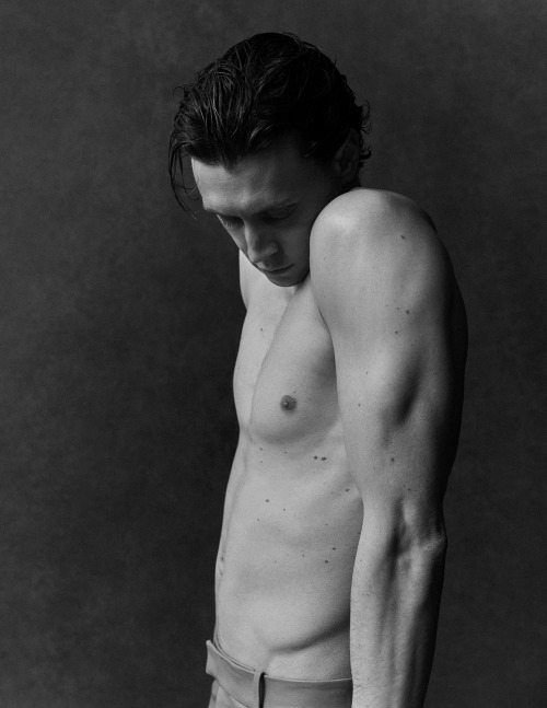 vogueman:George MacKay photographed by Zeb Daemen for Behind The Blinds ‘Surrender’ Issu