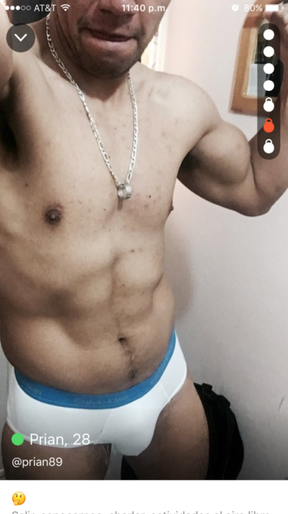 hornetcdmx:  Una muy rica colaboración! Rico cuerpo y rica verga! Busquenlo en hornet