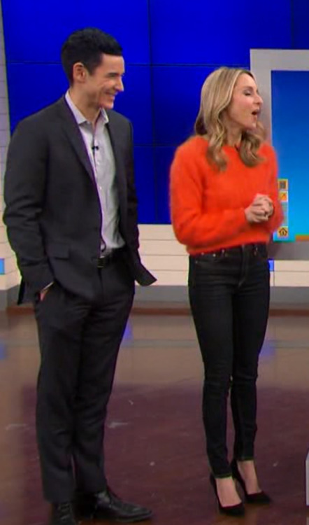 Gabrielle Bernstein On Dr. Oz today.. http://www.doctoroz.com/video/signs-your-anxiety-has-turned-to