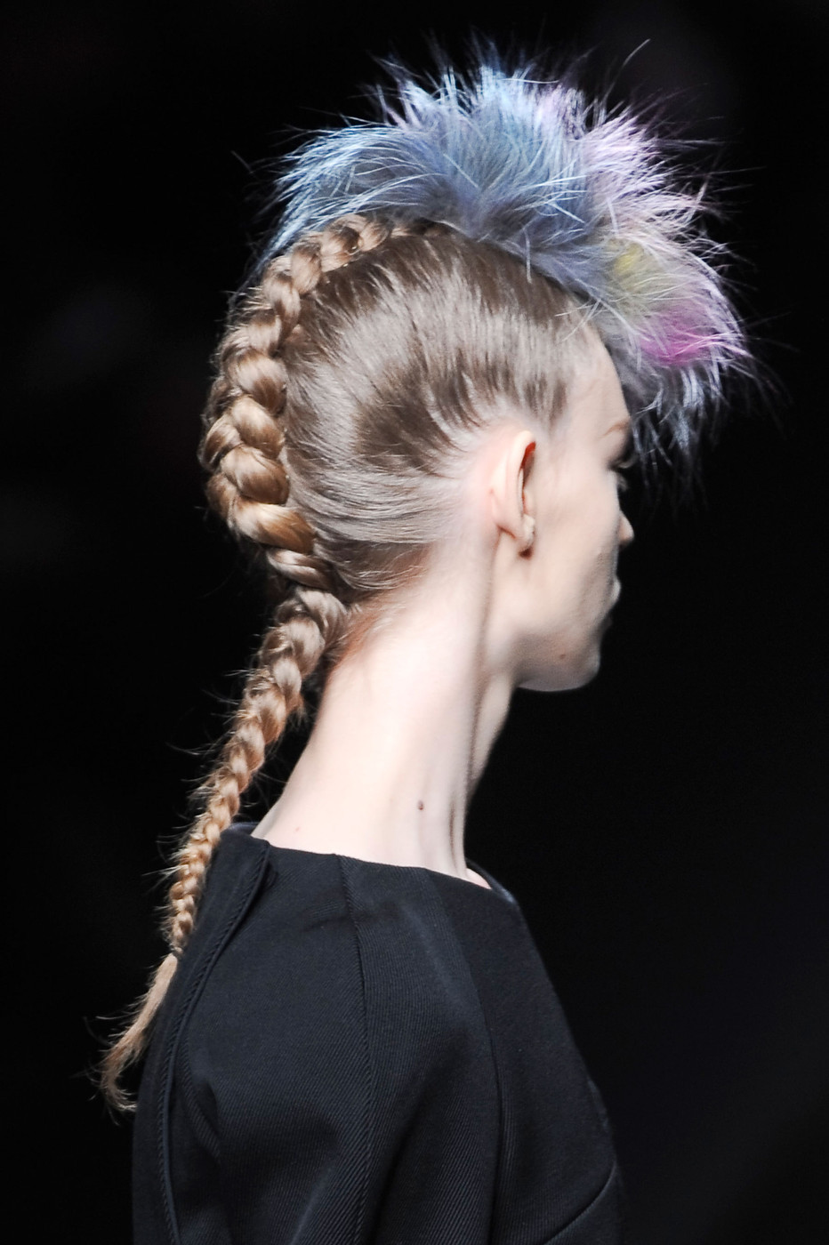 suicideblonde:  Multi-colored mohawks at Fendi Fall 2013 