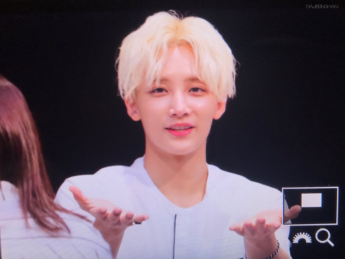 Yoon Jeonghan’s beauty is ethereal 