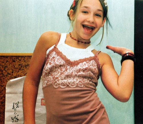 OMG Jemima Kirke of Girls in Vogue, 1998!  from: http://www.vogue.com/866825/childs-play-lena-dunham