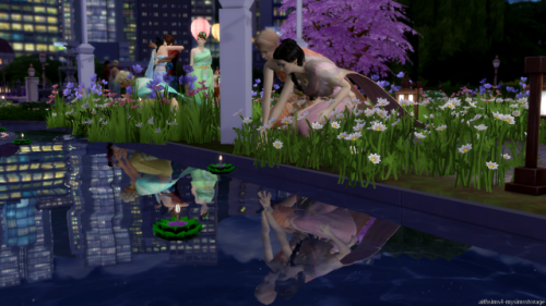 aithsims4:Loy Krathong PosesLoy krathong/ลอยกระทง is one of the traditional festival in Thailand.Loy