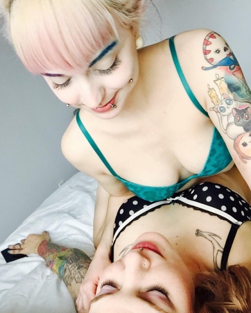 287/365. I got to meet the lovely @porcelain00sg today :) #365daysofpanties