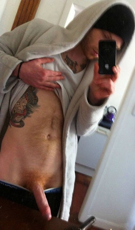 cumdrinker59:  http://cumdrinker59.tumblr.com/