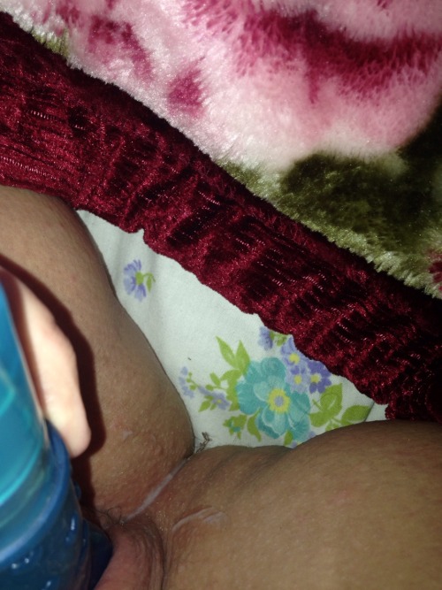 princesskinkyslut:  Thought I’d play with my toy tonight ! Felt amazing !