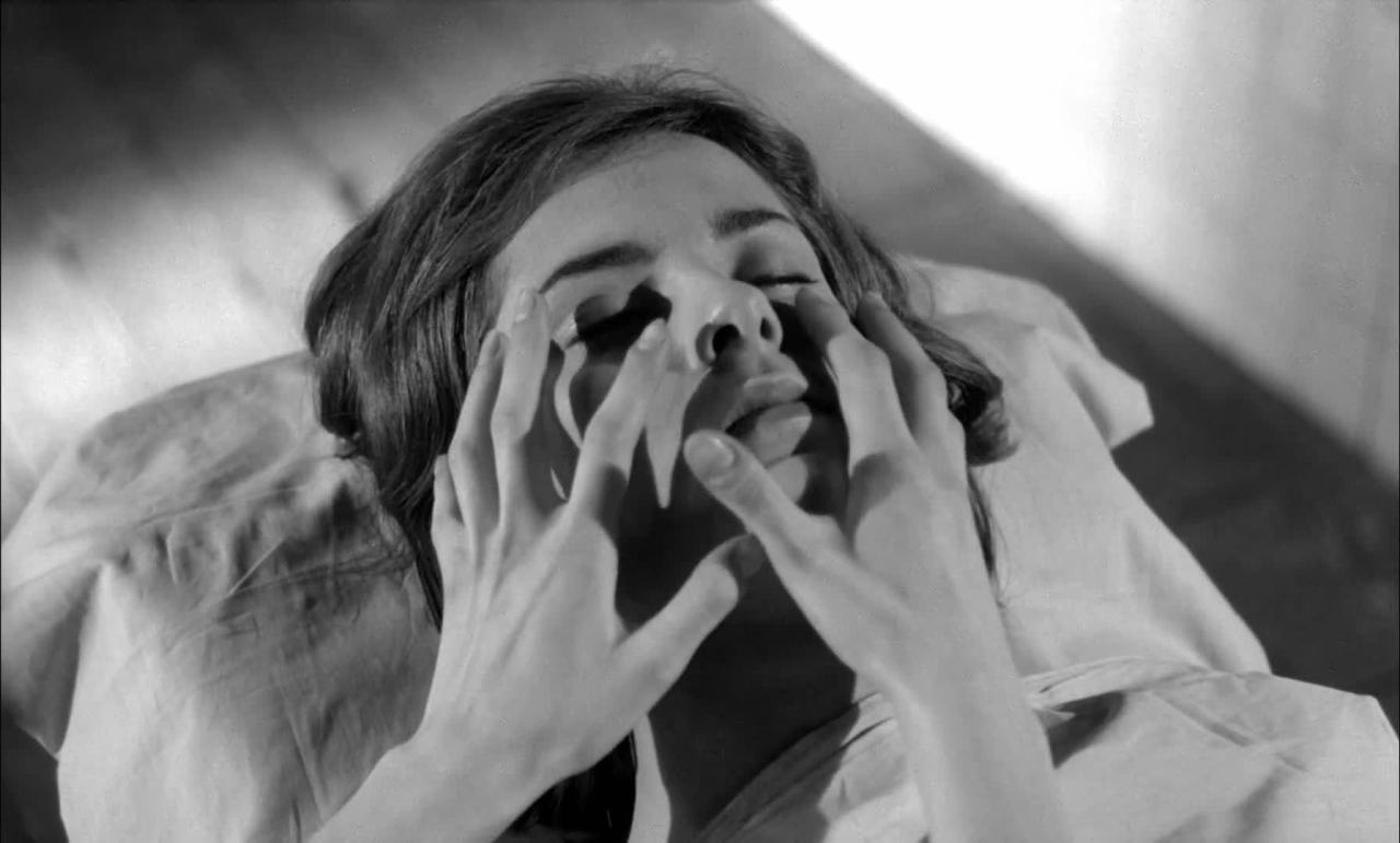  Les yeux sans visage (Eyes Without a Face) - Georges Franju - 1960 Juliette Mayniel,