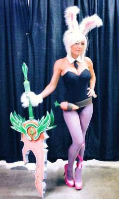 Blackynrw:  Jess As Battle Bunny Riven And Her Girlfriend Lindsey Elyse As Poro At