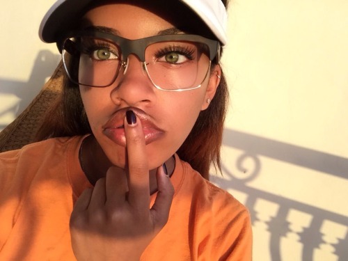 belle-rebel-x:  IG: silver.lolita