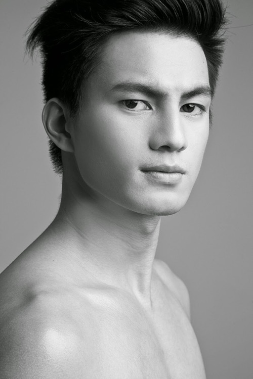 Anjo Damiles Photography by Rxandy CapinpinGrooming by Hanna Pechon of Shu UemuraThanks to Erric Vee :)