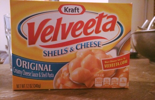 rightthereplease:  Shhhh everything’s going to be okay  Is that a portion for one?  It really doesn’t look good lol especially with orange cheese :)