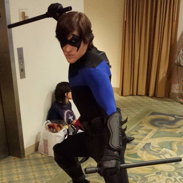 @colintheblur as #Nightwing! #bostoncomiccon #bcc #dccomics #cosplay