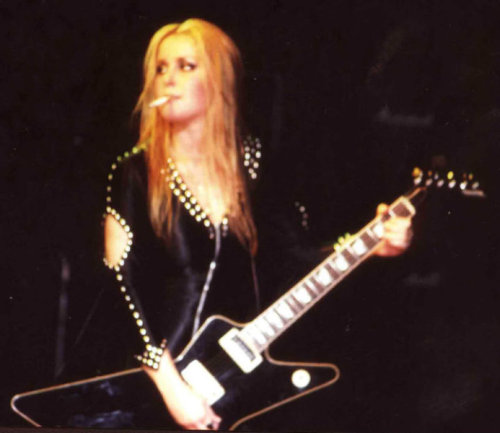 Lita Ford,1977