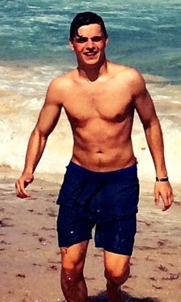 male-and-others-drugs:  TOP 500 HOTTEST MAN OF ALL TIME#318 Martin Garrix