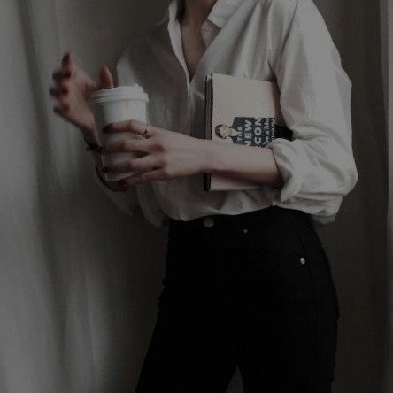 Dark Academia Fashion Inspiration 