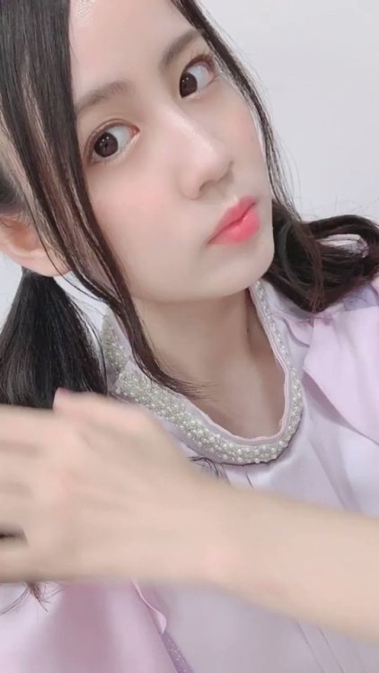 西村菜那子さんのツイート: 最近舞台でポニーテールばかりだったので今日は公演でツインテールをしてしまいました。22歳になっても積極的にツインテールをしていく所存です。 t.co/uV6