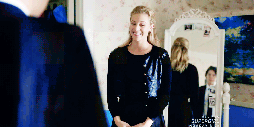 betty-and-jughead:  “Ready to enter the belly of the beast?” Betty and Jughead and their adorable exchange in her room ~ plus Juggie’s shy smile is everything!