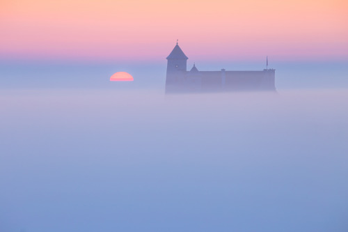 expressions-of-nature:Castle in Bobolic, Poland  by Marcin Rydzewski