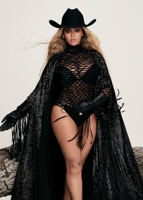 thequeensofbeauty: BEYONCÉ by Campbell Addy for Harper’s Bazaar US, Sept 2021.