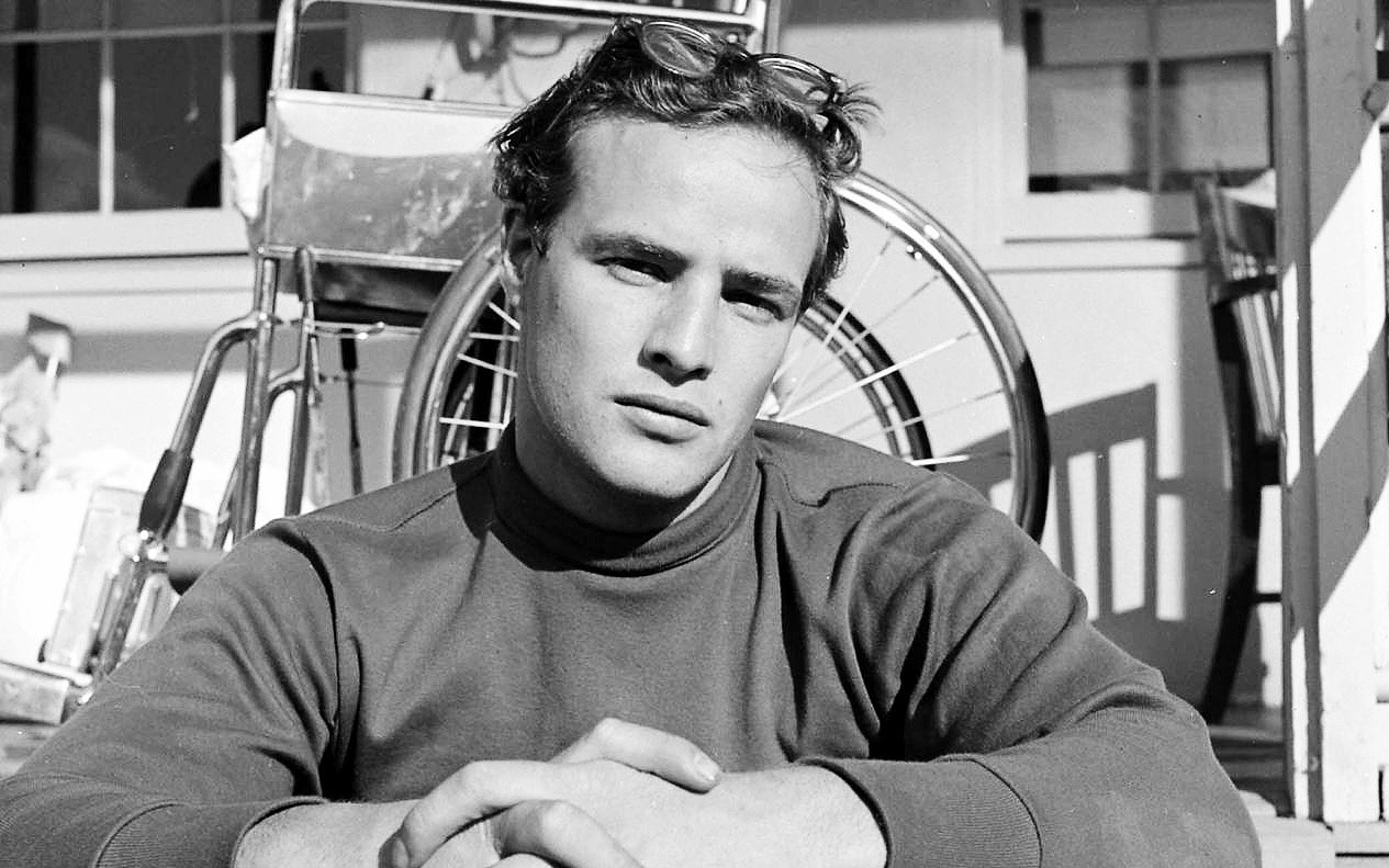 johnmackbrowns:  Marlon Brando photographed on set of The Men, 1949.