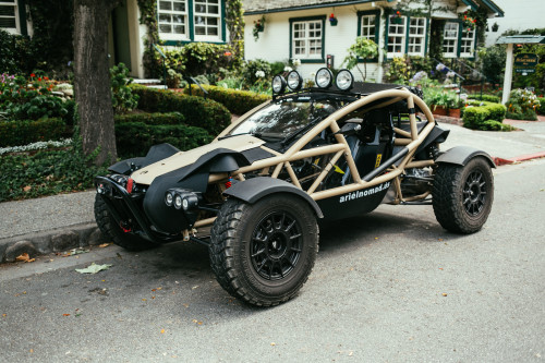 Starring: Atom Nomad 