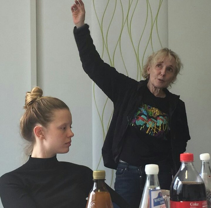 fuckyeahwomenfilmdirectors: Claire Denis and Mia Goth rehearsing a scene from High
