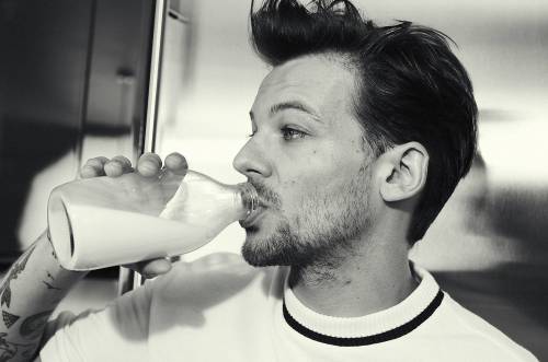 dlthq:Louis for The Observer (2017) by Alex Bramall