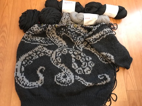 thecakethatknits: First sweater to be made for 2017 is my Octopus sweater. I started it last spring 