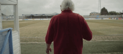 The Oldest Footballer in England Meet Dickie Borthwick. He’s approaching 79, and still plays footbal