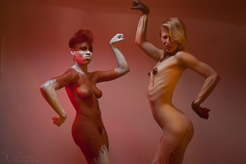lola-agnosia:  Tiffany and I showing off our guns. Photo brought to you by the fantastically fun Mark Velasquez.