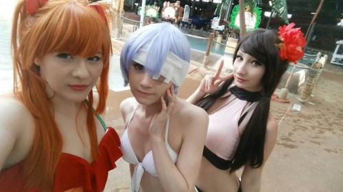 koalois:Another beautiful day!our EVA group : DDD &lt;3 &lt;3 &lt;3