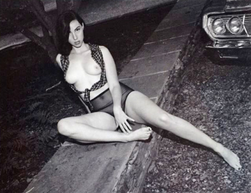 pinupandbeyond:  Miss Kacie Marie