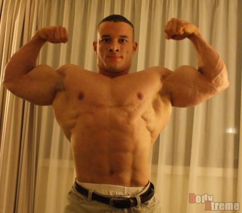 musclecommando:  Osama Ashour